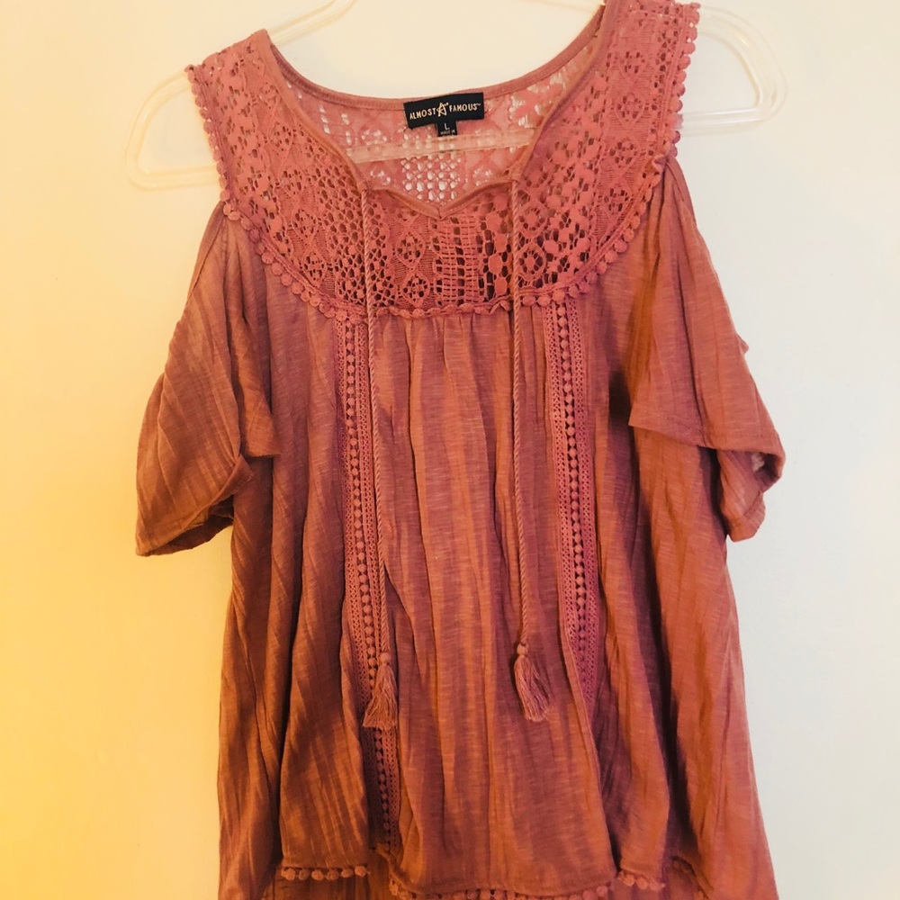 Dusty Rose Cold Shoulder Lace Embellished Blouse